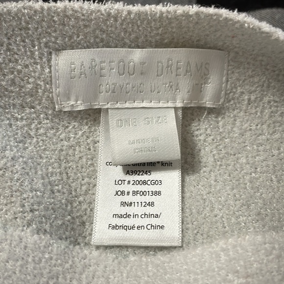 Barefoot Dreams Cozy Chic Ultra Lite Ocean Breeze Soft Poncho Sweater Stripe - Picture 6 of 16